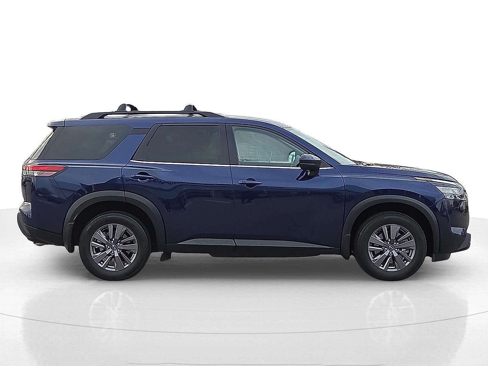 2023 Nissan Pathfinder SV