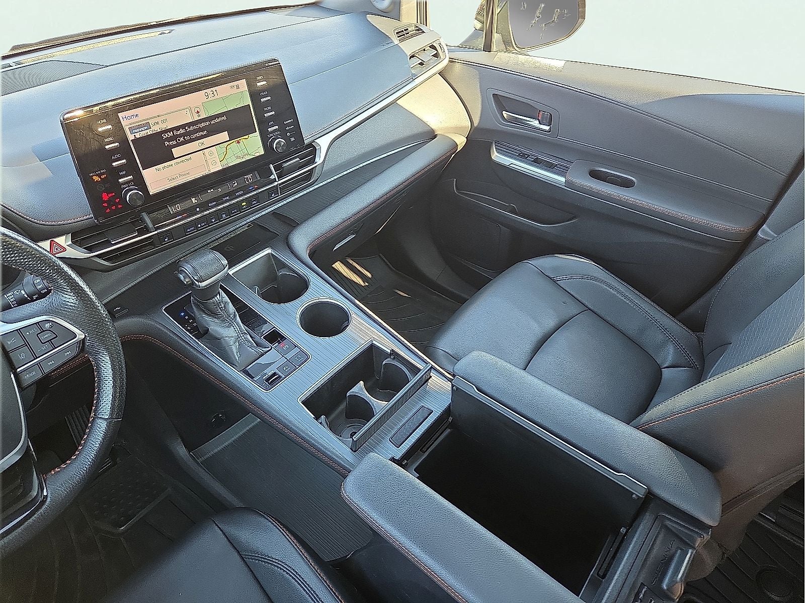 2021 Toyota Sienna XSE 7 Passenger