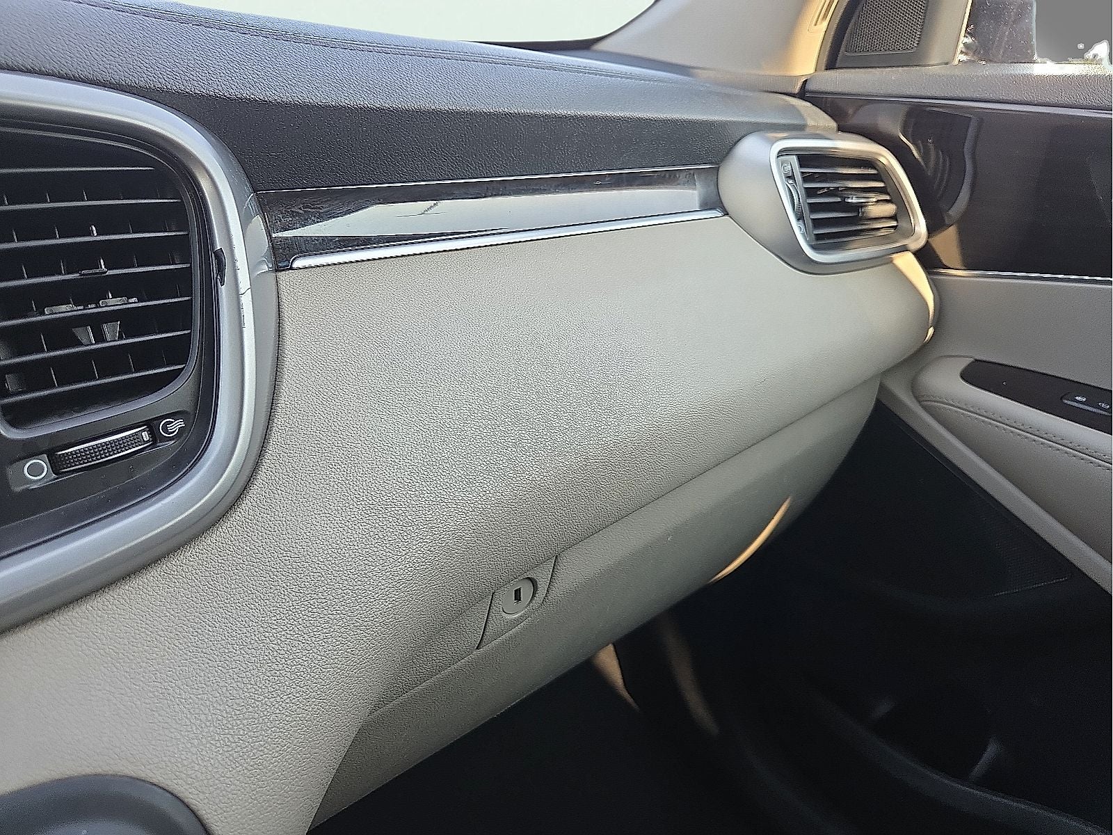 2020 Kia Sorento S