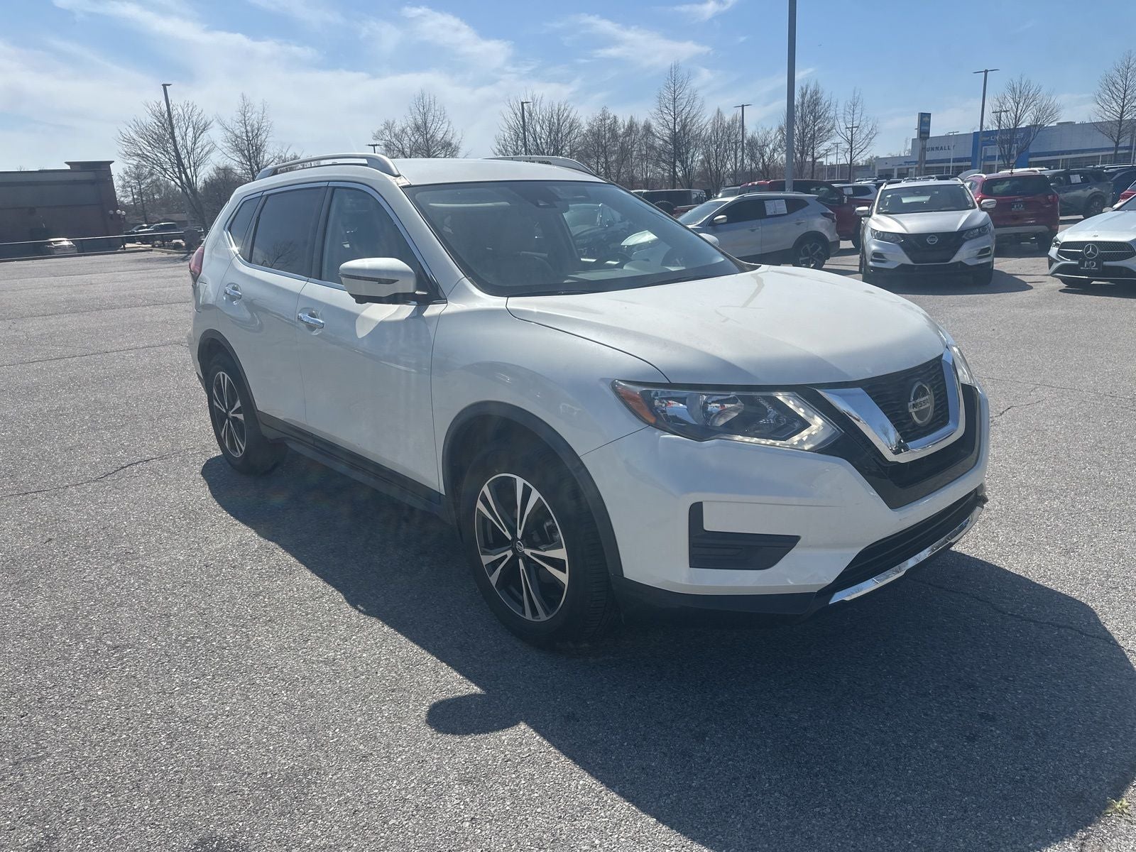 2020 Nissan Rogue SV