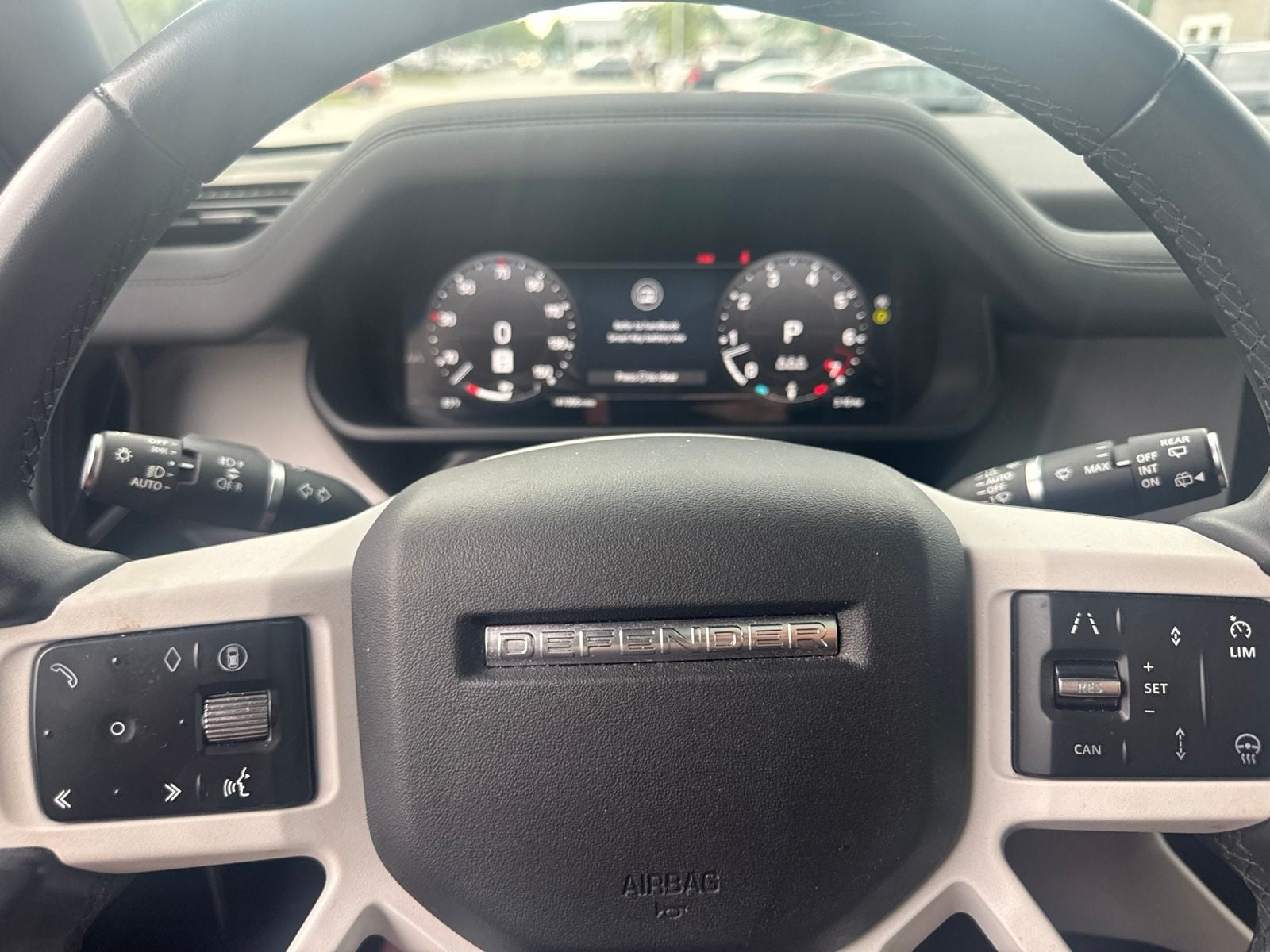 2025 Land Rover Defender 110 S