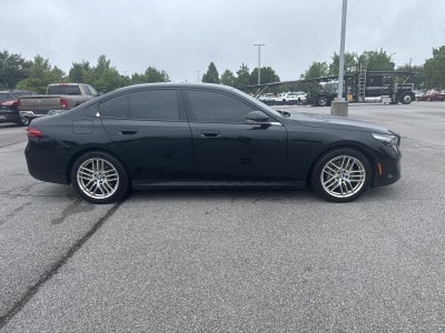 2024 BMW 5 Series 530i