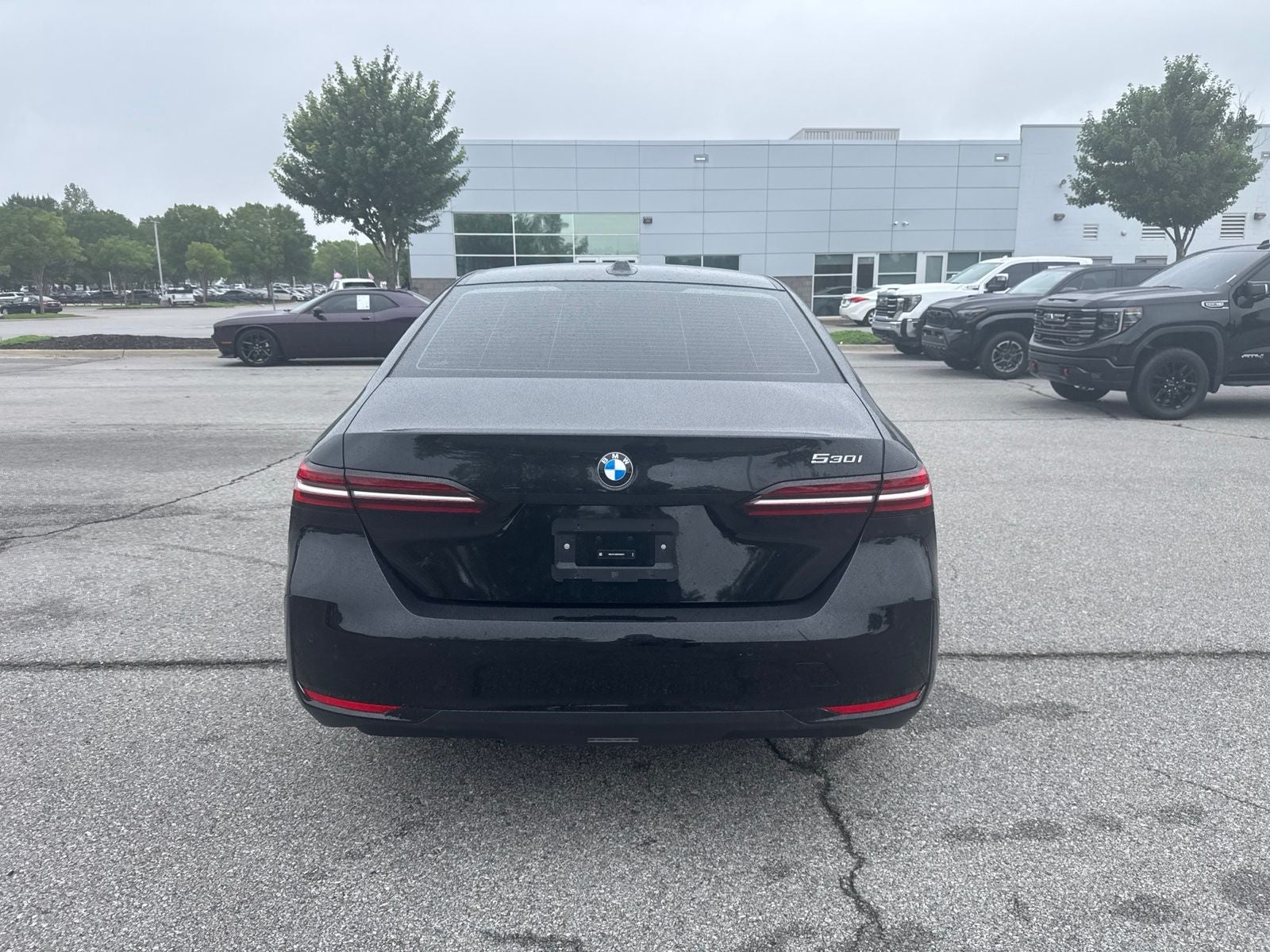 2024 BMW 5 Series 530i
