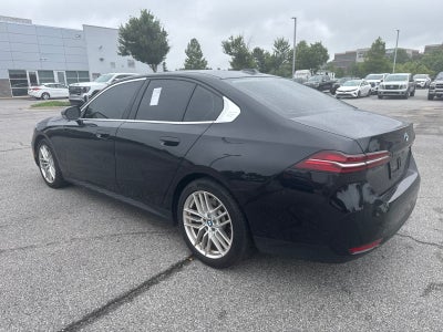 2024 BMW 5 Series 530i