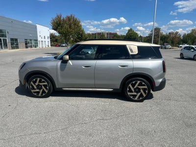 2025 MINI Cooper S Countryman Iconic