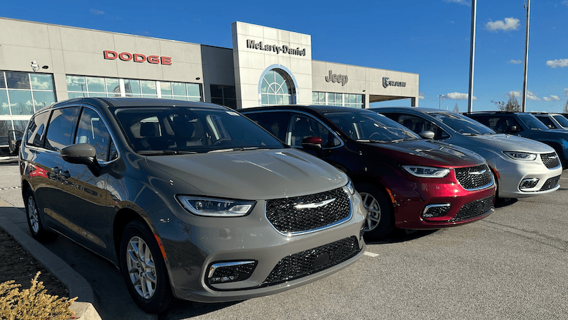 pacifica McLarty Daniel Chrysler Dodge Jeep Ram in Bentonville AR